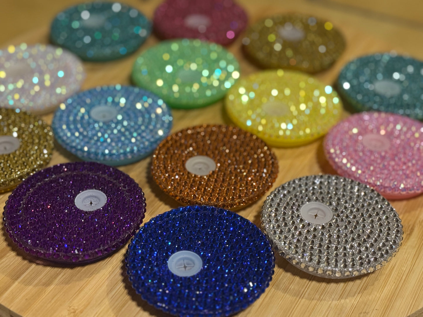 Rhinestone lid